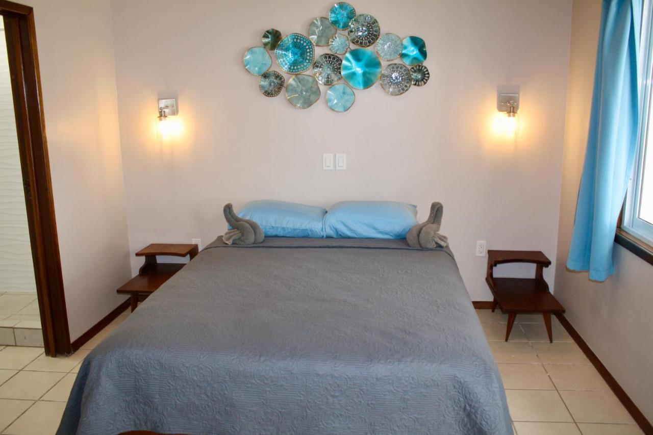 Holiday Hotel San Pedro  Extérieur photo