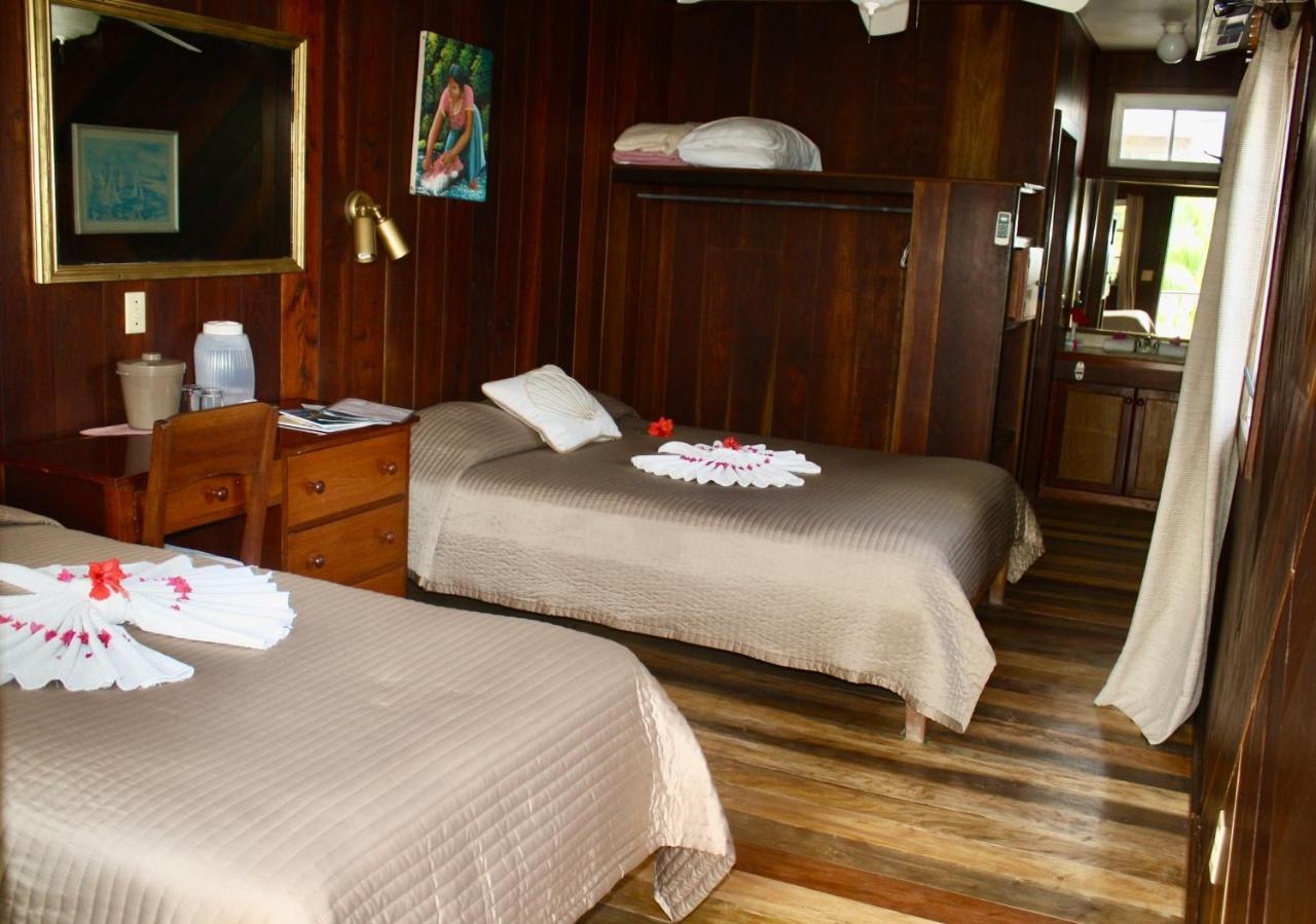 Holiday Hotel San Pedro  Extérieur photo